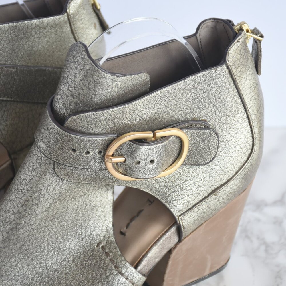 NWOT Naked Feet Soft Gold Metallic Lyra Leather Peep-toe Heel Bootie Size 9.5 - Picture 6 of 8